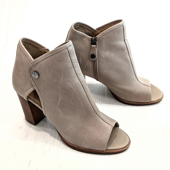 GEOX Respira Women's Gray leather peep toe ankle booties size 38 - Picture 1 of 10